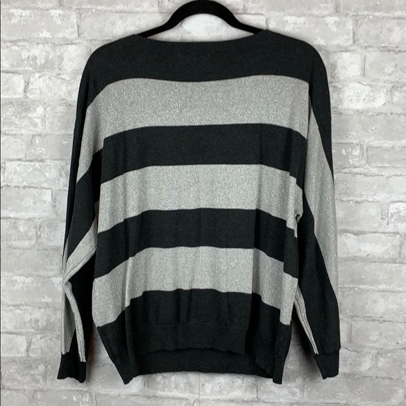 Gray/Silver Metallic Striped Sweater XL - Picture 5 of 8